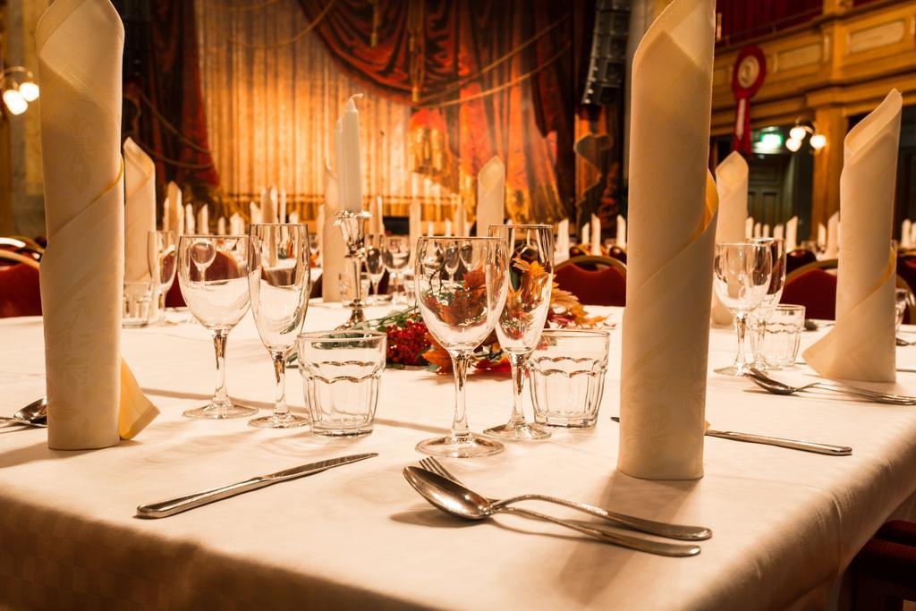 Best Western Hotel Gamla Teatern Östersund Екстериор снимка